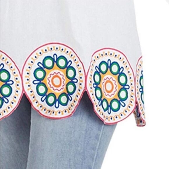 Mud pie White Blue Embroidered V-Neck Monaco Tunic top coverup Size Small NWT - Picture 4 of 12